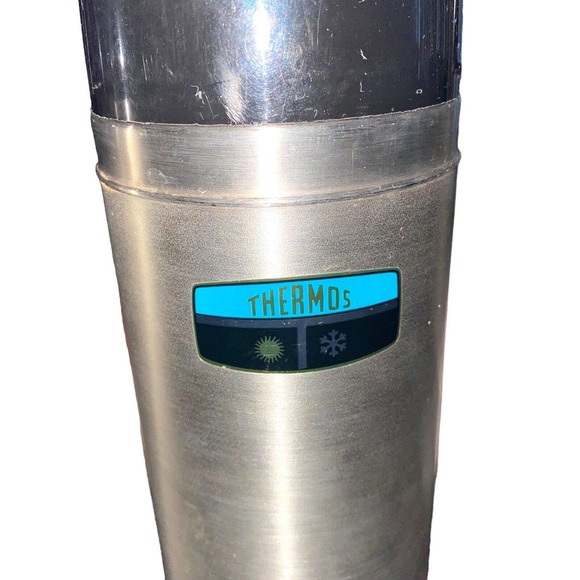 Vintage Alladin Plaid Tote with Two Metal King-Seeley 1-Liter Thermoses - Picture 11 of 11